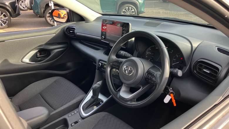 Toyota Yaris 1.5 Hybrid Icon 5dr CVT Hybrid Hatchback